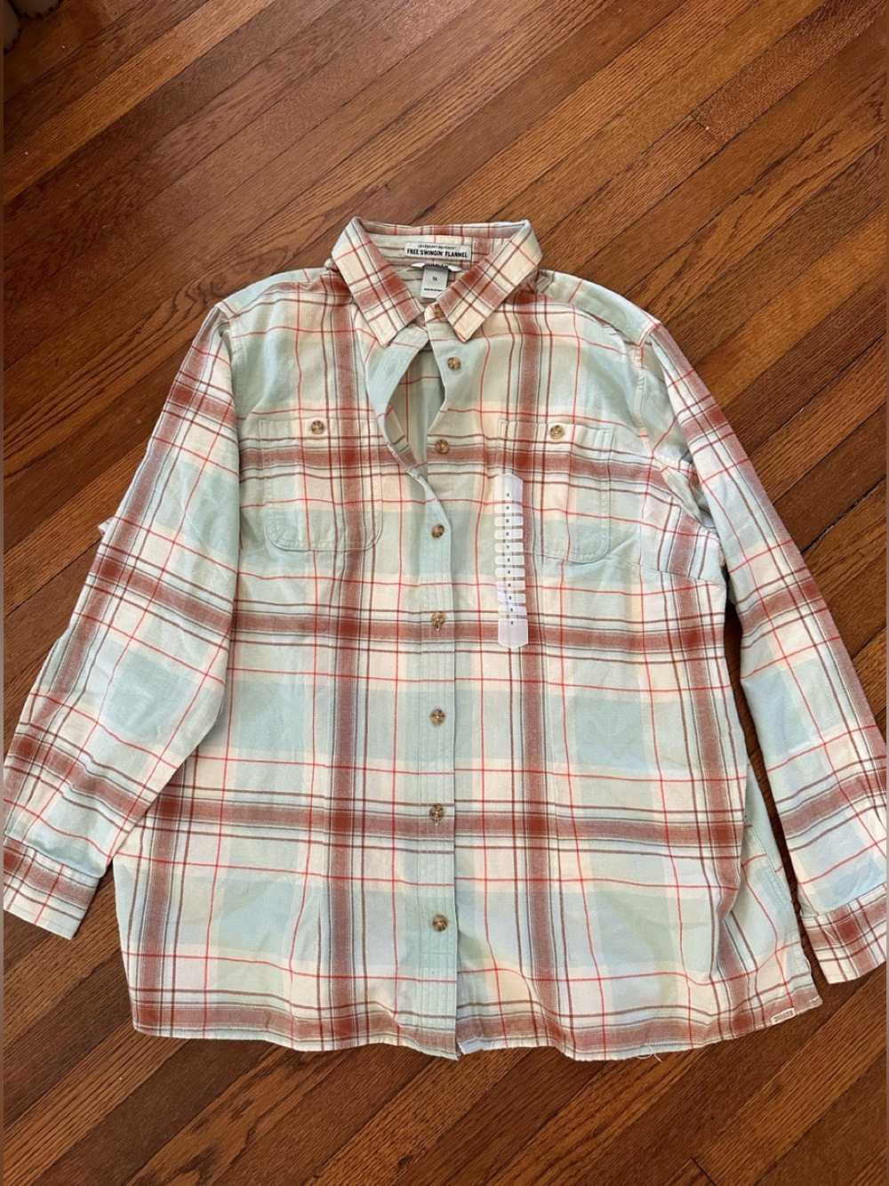 Duluth Trading Co Plaid Button-Down in Mint & Rust